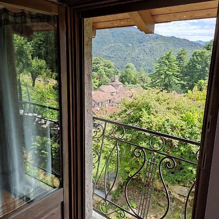 Authentic Rural House 200 Mt Form The Parking Casa vacanze Mergozzo