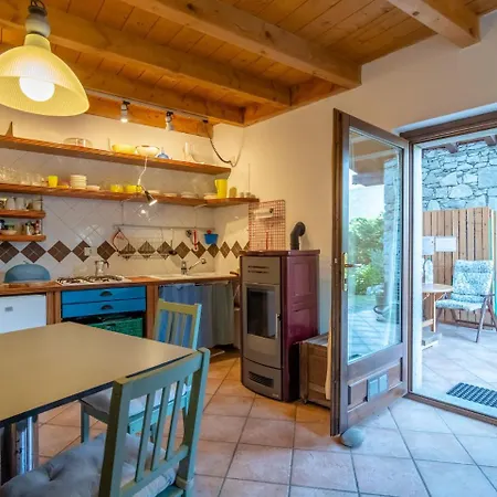 Authentic Rural House 200 Mt Form The Parking Mergozzo