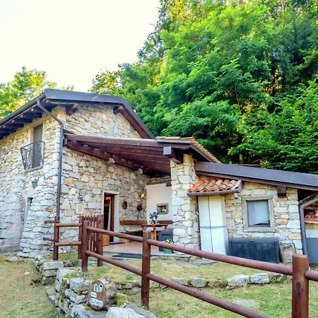 Authentic Rural House 200 Mt Form The Parking Mergozzo